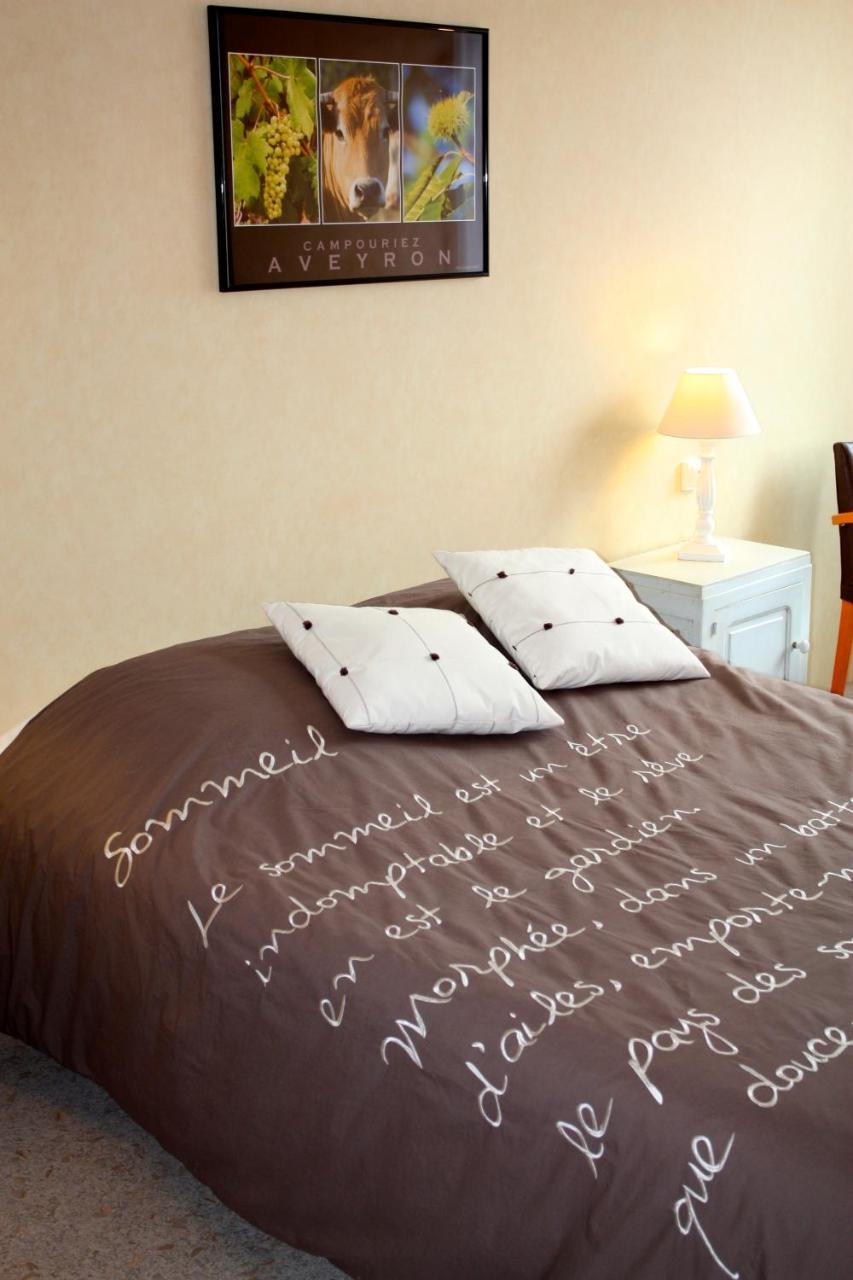Hotel Le Relais Du Coustoubi Campouriez Dış mekan fotoğraf